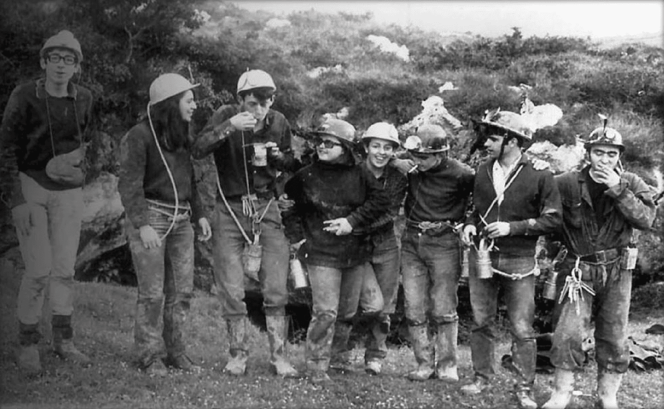 Foto de los descubirdores de las pinturas rupestres de la cueva Tito Bustillo en 1968